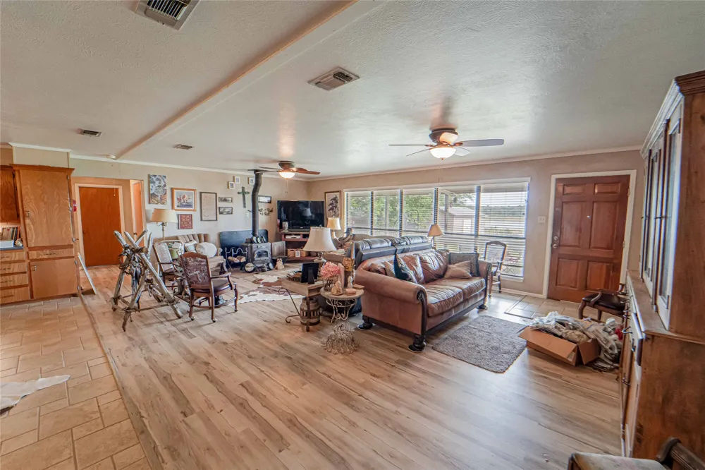 3267 County Road 320 Breckenridge, TX 76424