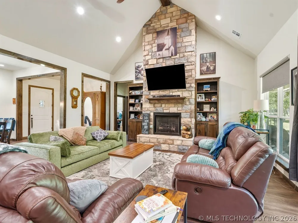 24382 County Road 1540 Allen, OK 74825
