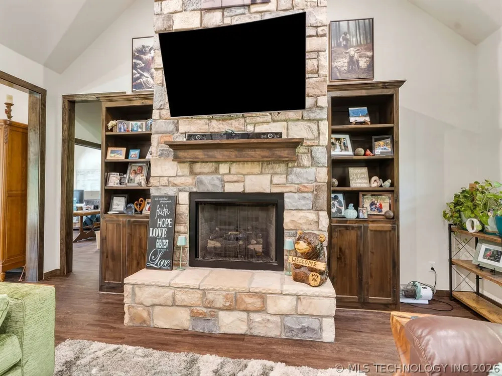 24382 County Road 1540 Allen, OK 74825