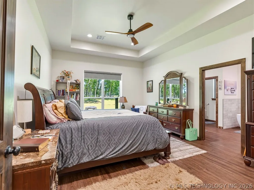 24382 County Road 1540 Allen, OK 74825