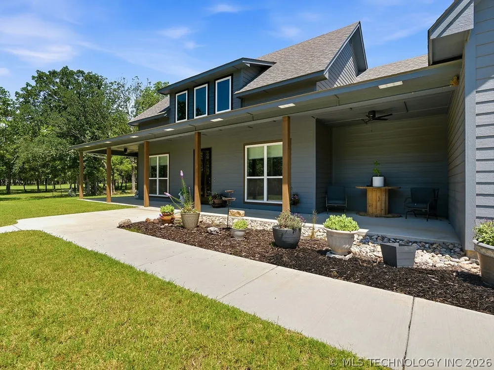 24382 County Road 1540 Allen, OK 74825