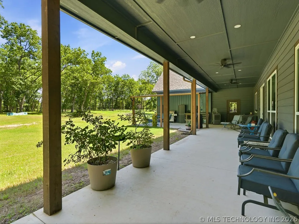 24382 County Road 1540 Allen, OK 74825