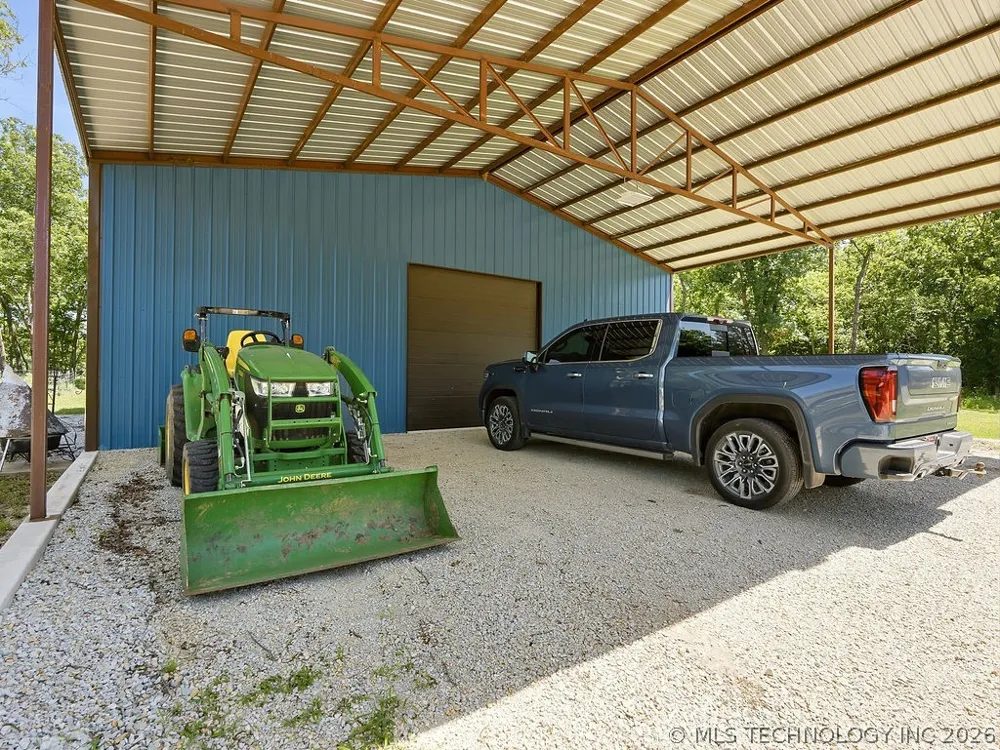 24382 County Road 1540 Allen, OK 74825