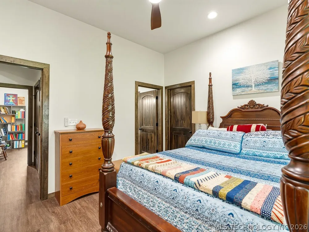 24382 County Road 1540 Allen, OK 74825