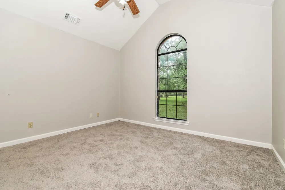 320 33rd Street SW Paris, TX 75460