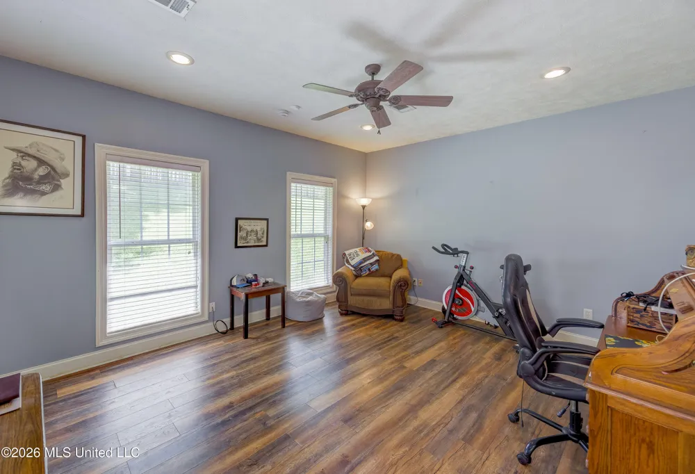 107 Manchester Drive Vicksburg, MS 39183