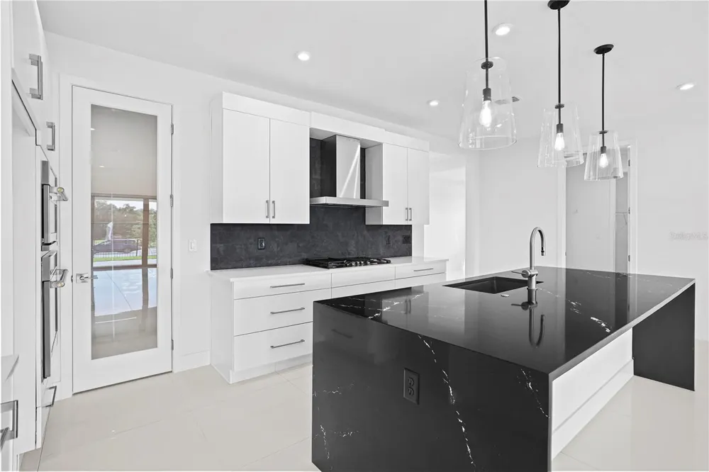 442 TURIN WAY Lady Lake, FL 32159