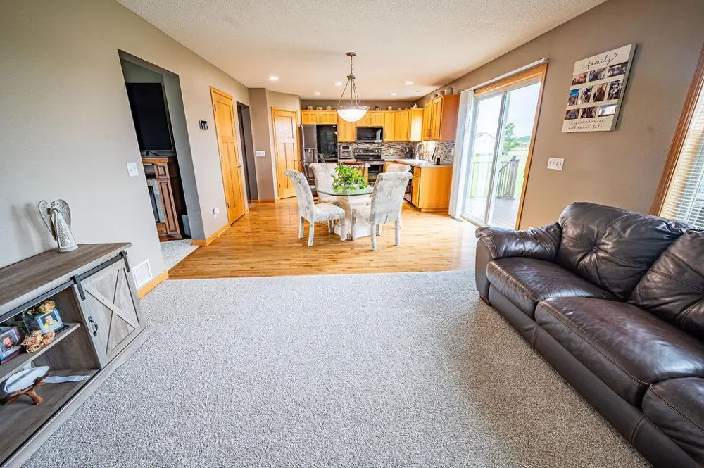 444 W Overlook Drive Ellsworth, WI 54011