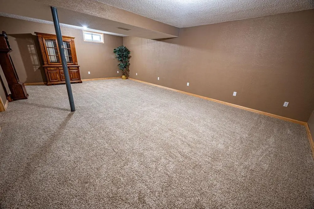 444 W Overlook Drive Ellsworth, WI 54011