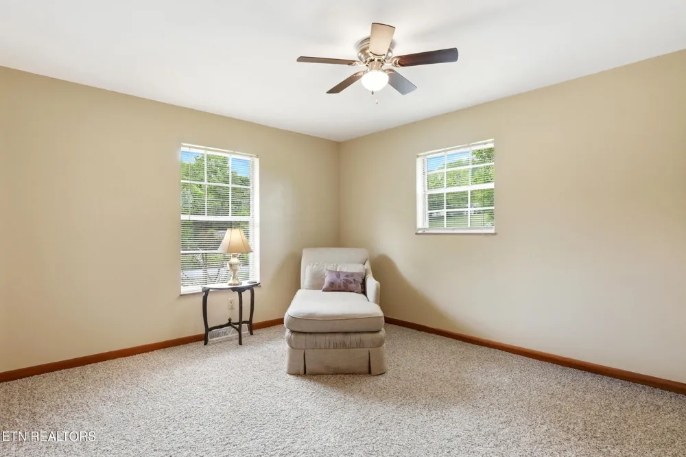 355 Crock Rd Loudon, TN 37774
