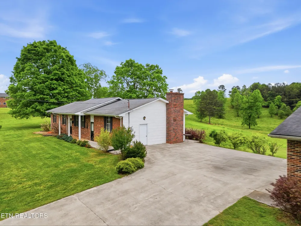 355 Crock Rd Loudon, TN 37774