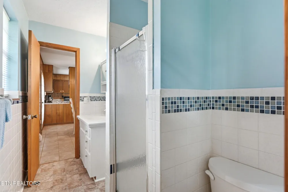355 Crock Rd Loudon, TN 37774
