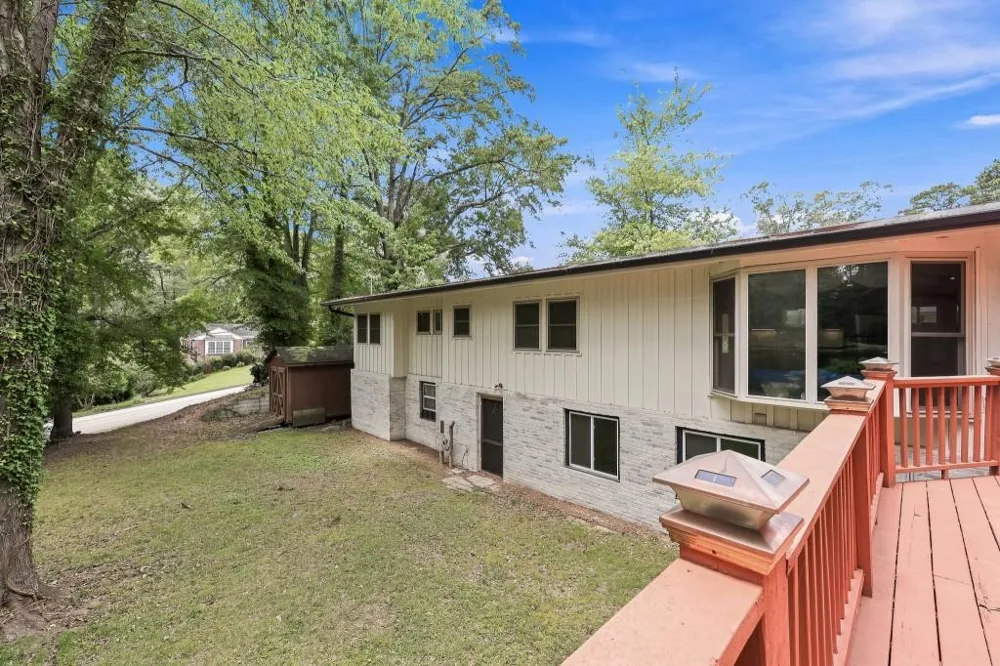 989 Rudolph Street Gainesville, GA 30501