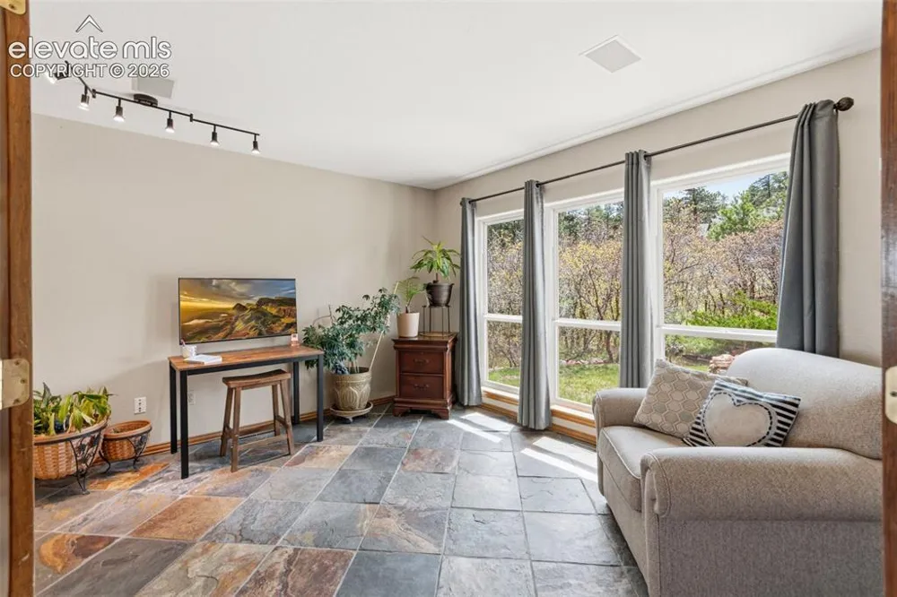 1851 Gore Drive Larkspur, CO 80118
