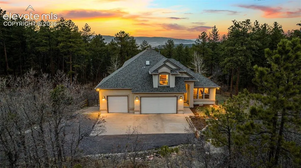 1851 Gore Drive Larkspur, CO 80118