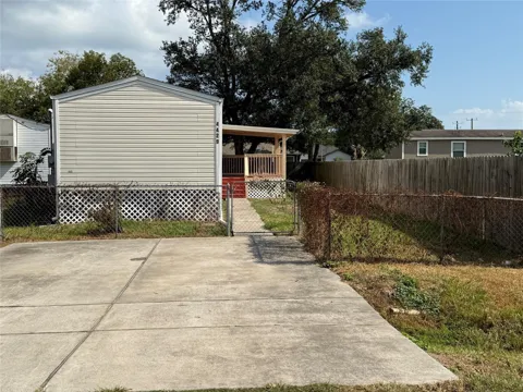 4429 16th Street