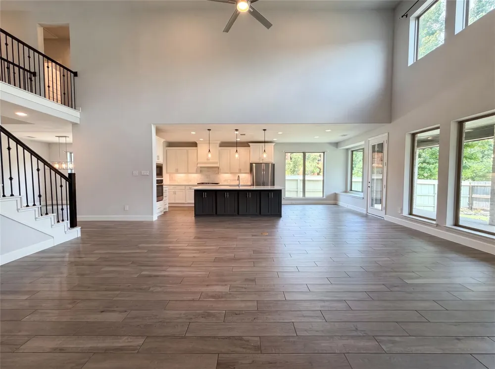 15418 Legacy Park Way Pinehurst, TX 77354