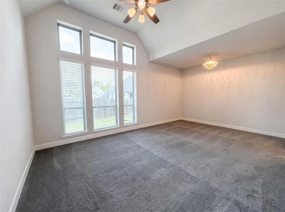 15418 Legacy Park Way Pinehurst, TX 77354