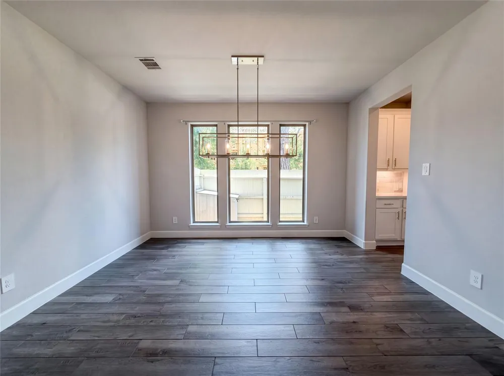 15418 Legacy Park Way Pinehurst, TX 77354