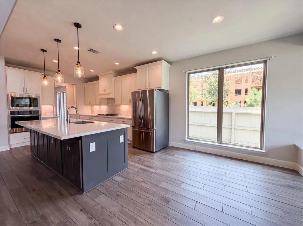 15418 Legacy Park Way Pinehurst, TX 77354