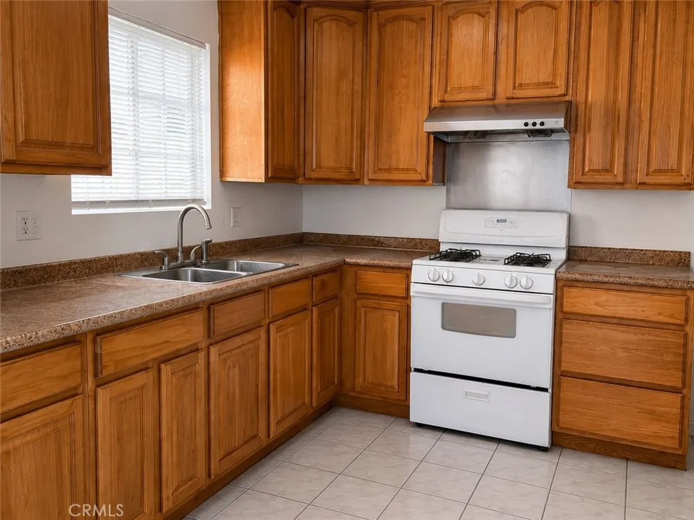 7858 Whitmore Rosemead, CA 91770