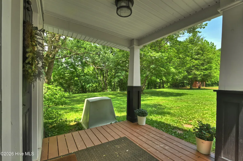 93 Collins Nursery Lane Blairsville, GA 30512