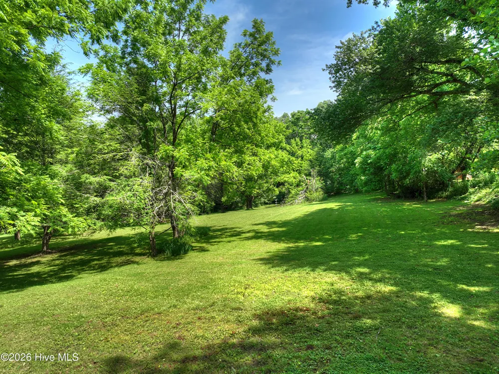 93 Collins Nursery Lane Blairsville, GA 30512