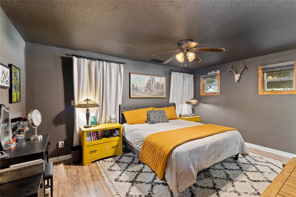 883 Santa Anna Ave Coleman, TX 76834