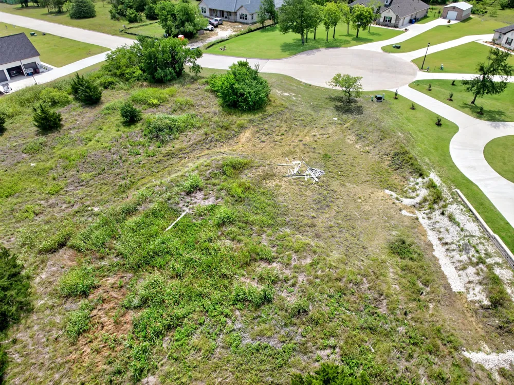 4174 weeping oak Royse City, TX 75189