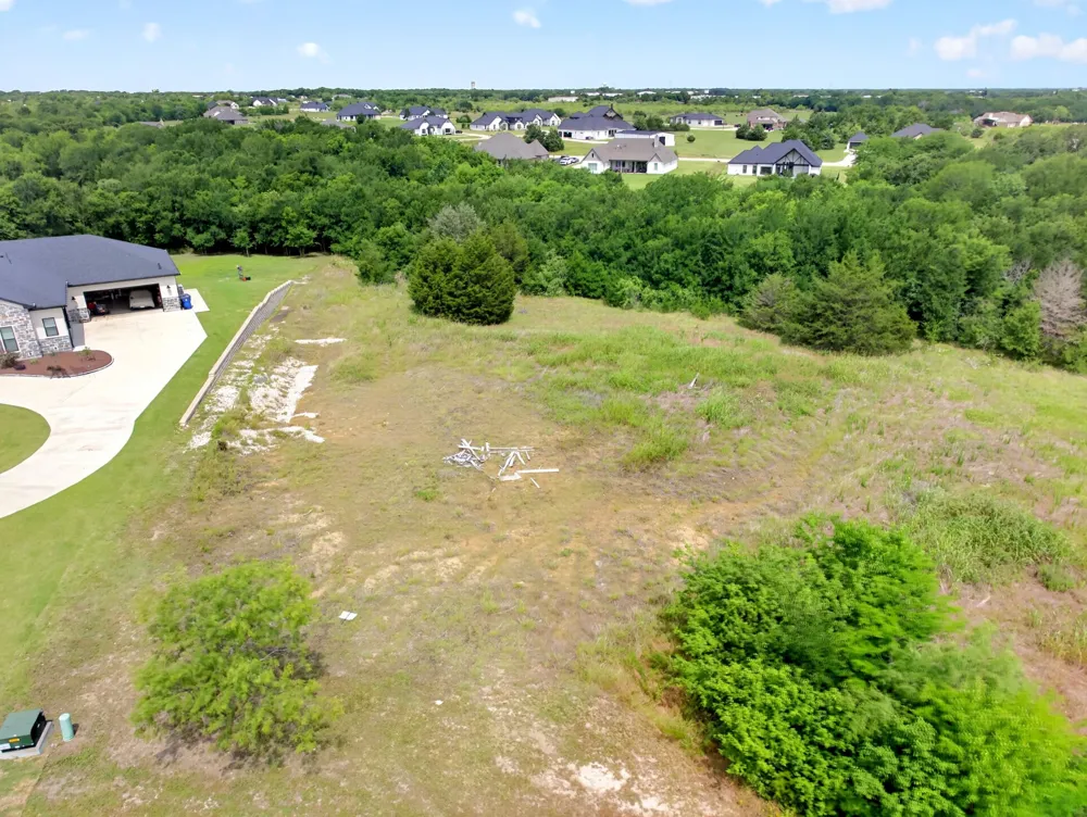 4174 weeping oak Royse City, TX 75189