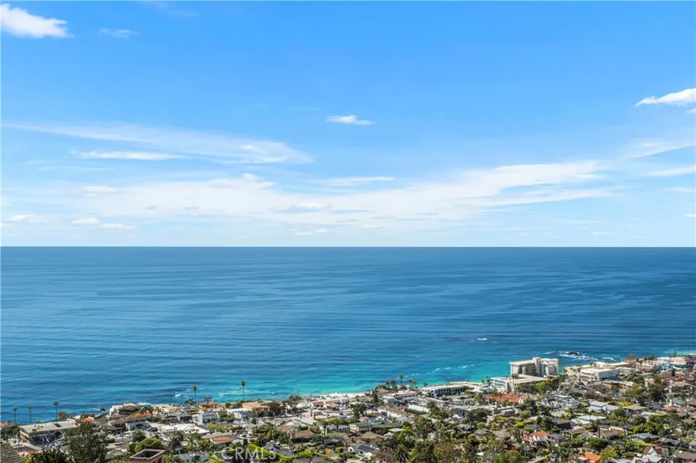2378 Crestview Drive Laguna Beach, CA 92651