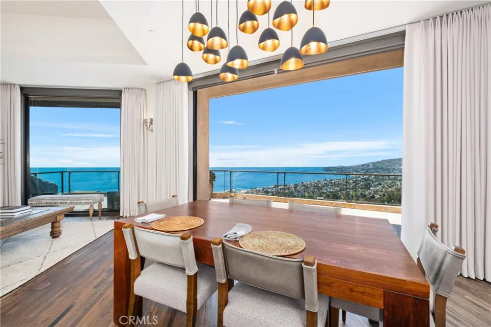 2378 Crestview Drive Laguna Beach, CA 92651