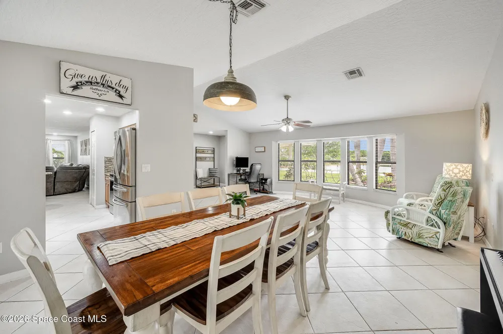4500 Hunters Run Circle Grant, FL 32949