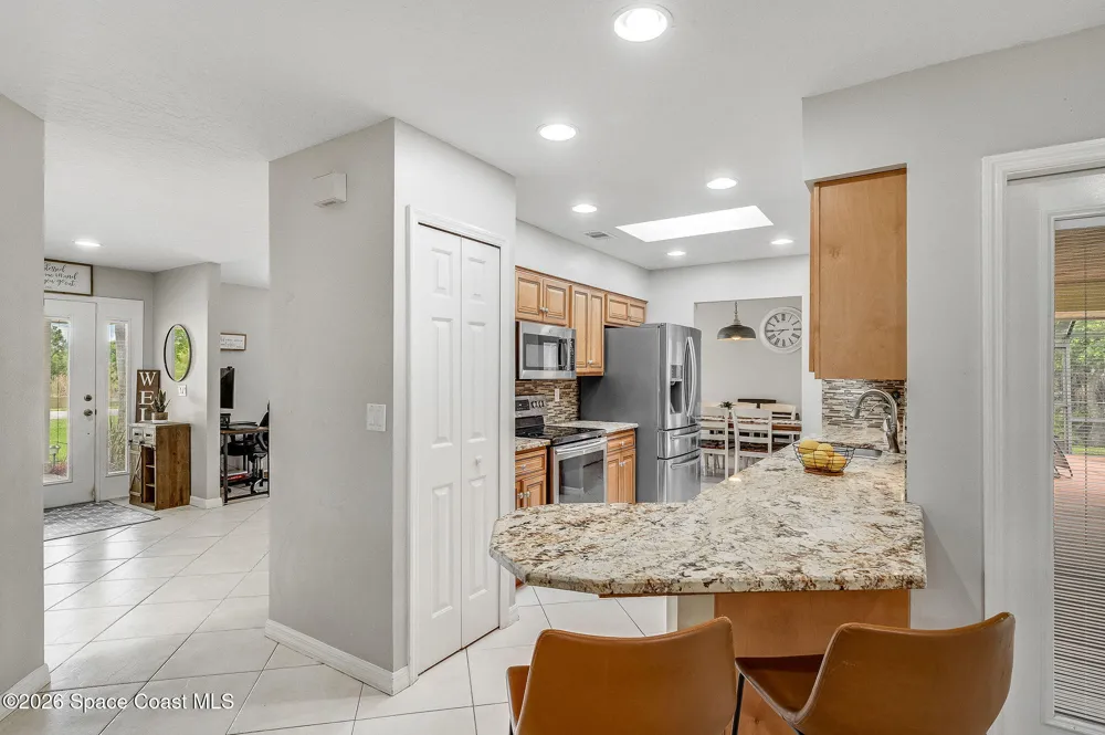 4500 Hunters Run Circle Grant, FL 32949