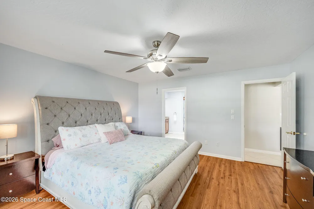 4500 Hunters Run Circle Grant, FL 32949