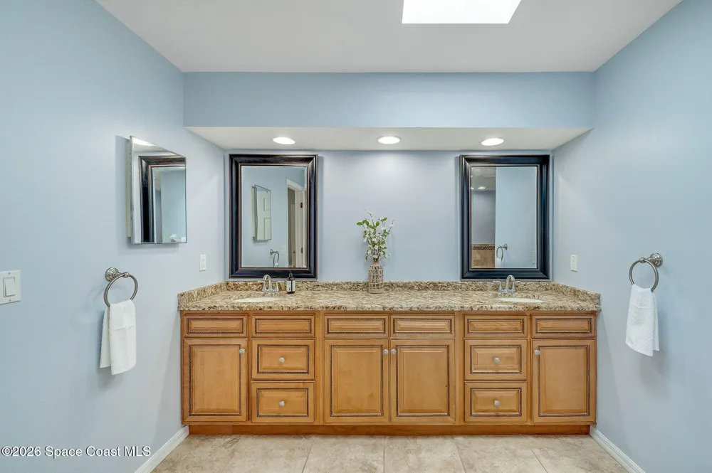 4500 Hunters Run Circle Grant, FL 32949