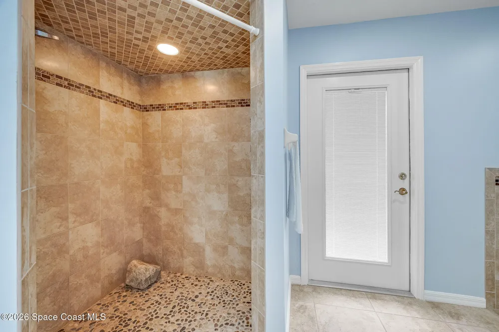 4500 Hunters Run Circle Grant, FL 32949
