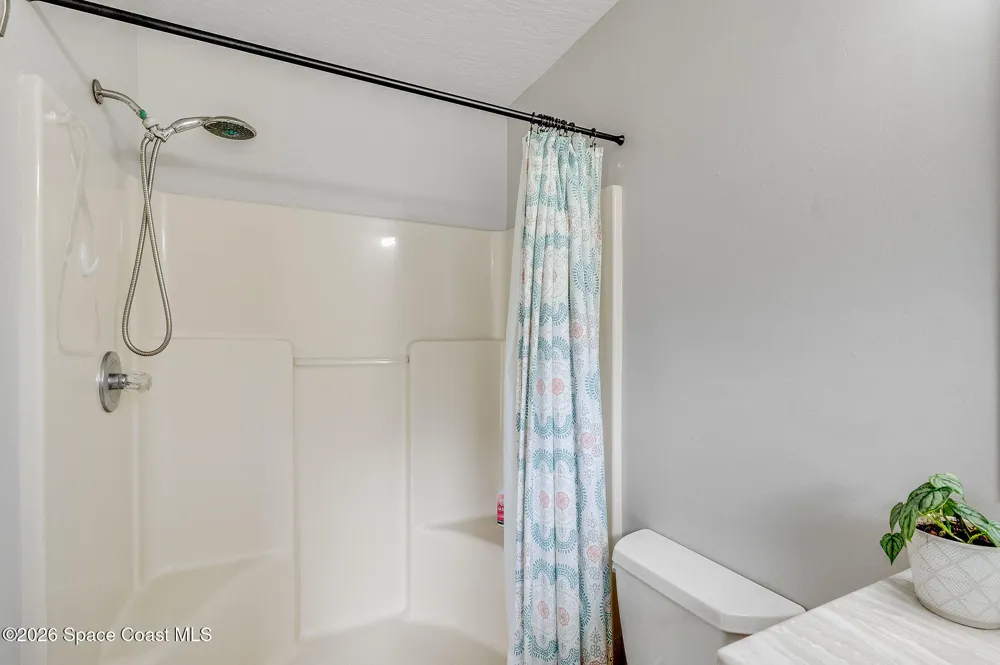 4500 Hunters Run Circle Grant, FL 32949