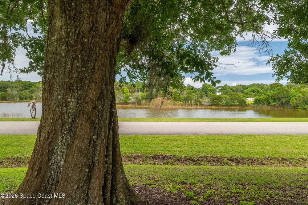 4500 Hunters Run Circle Grant, FL 32949