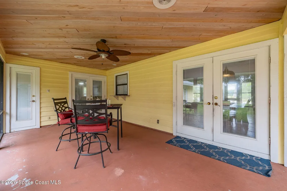 4500 Hunters Run Circle Grant, FL 32949
