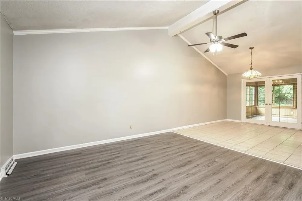 4290 Mashie Drive Pfafftown, NC 27040