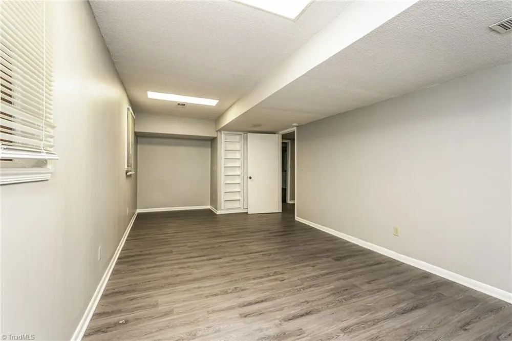 4290 Mashie Drive Pfafftown, NC 27040