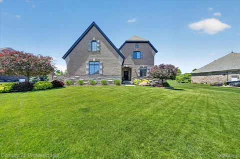 2212 Heidi Drive
