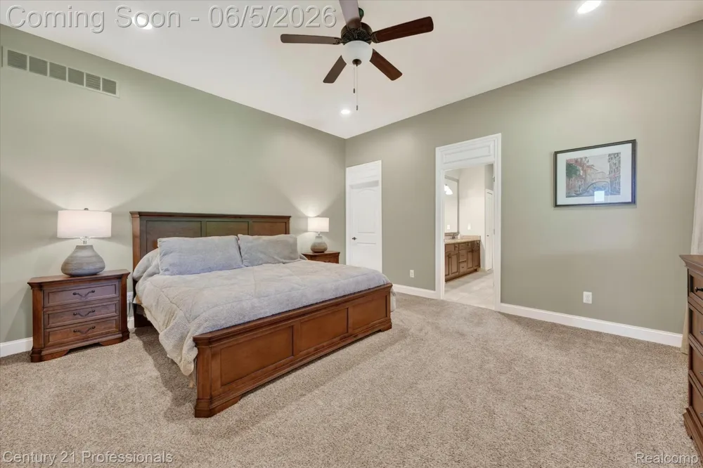 2212 Heidi Drive Addison Township, MI 48370