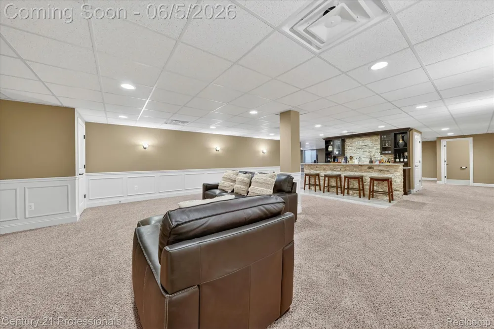 2212 Heidi Drive Addison Township, MI 48370