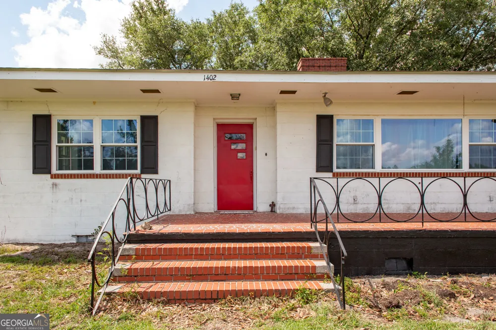 1402 W 12th ST Alma, GA 31510