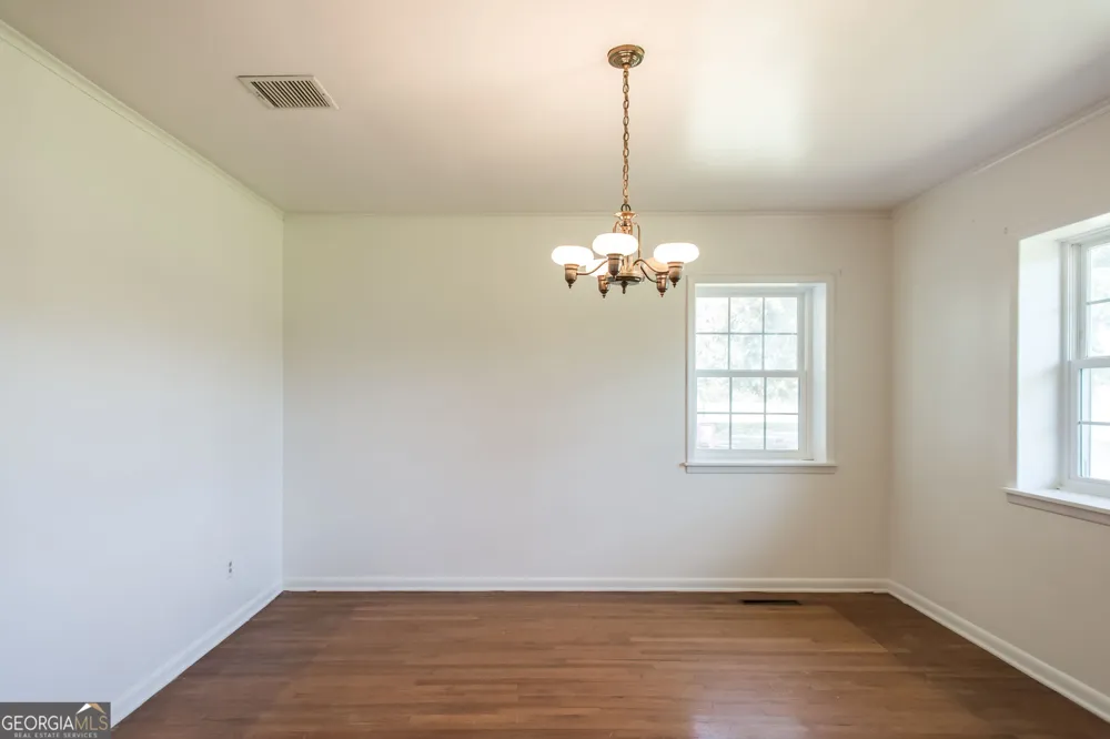 1402 W 12th ST Alma, GA 31510