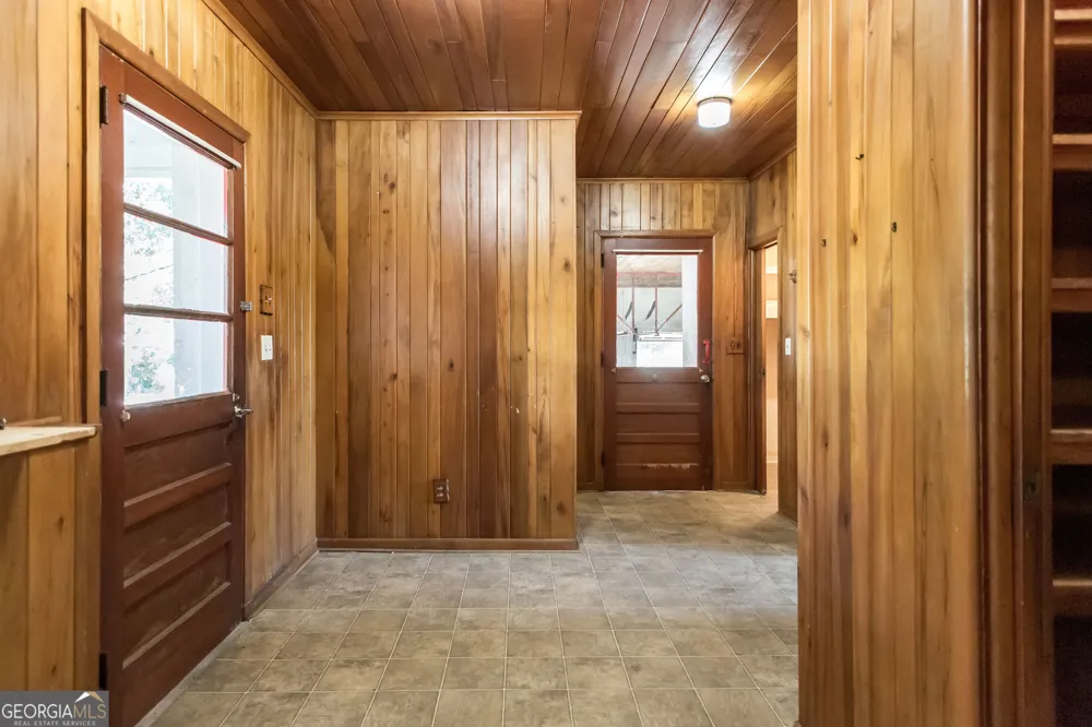 1402 W 12th ST Alma, GA 31510