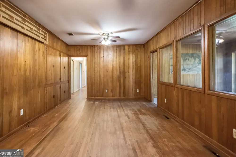 1402 W 12th ST Alma, GA 31510