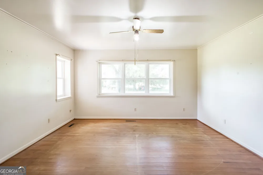 1402 W 12th ST Alma, GA 31510